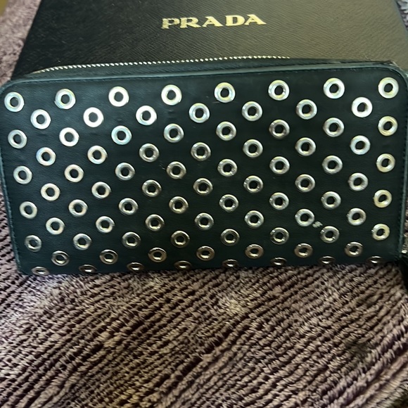 PRADA large wallet made of nylon & leather - Picture 2 of 9